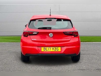 Used Vauxhall Astra 2017 for sale - 77648359: Photo