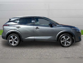 Used Nissan Qashqai 2023 for sale - 79523320: Photo