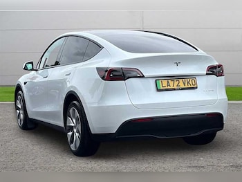 Used Tesla Model Y 2023 for sale - 79523312: Photo