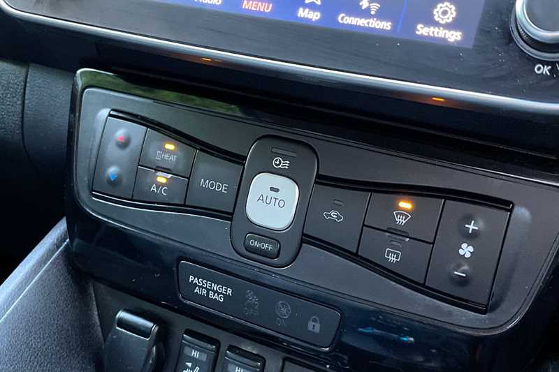 Used Nissan Leaf 2022 for sale - 76297700: Photo 12