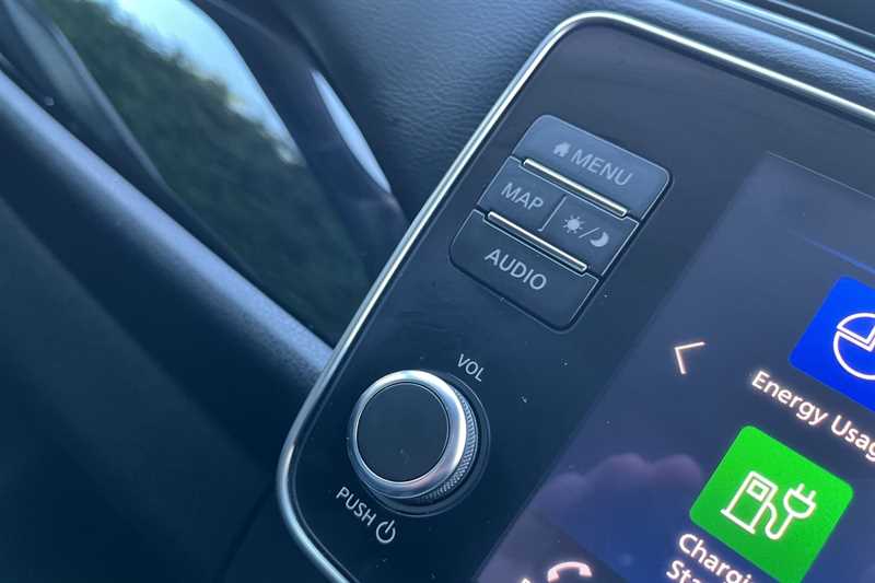 Used Nissan Leaf 2022 for sale - 76297700: Photo 44