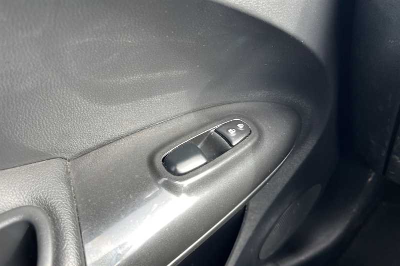 Used Nissan Juke 2019 for sale - 78215990: Photo 37