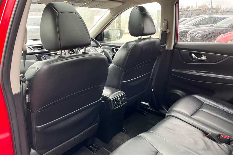 Used Nissan X-Trail 2016 for sale - 76523691: Photo 31