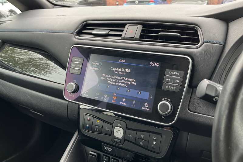 Used Nissan Leaf 2022 for sale - 76044587: Photo 11
