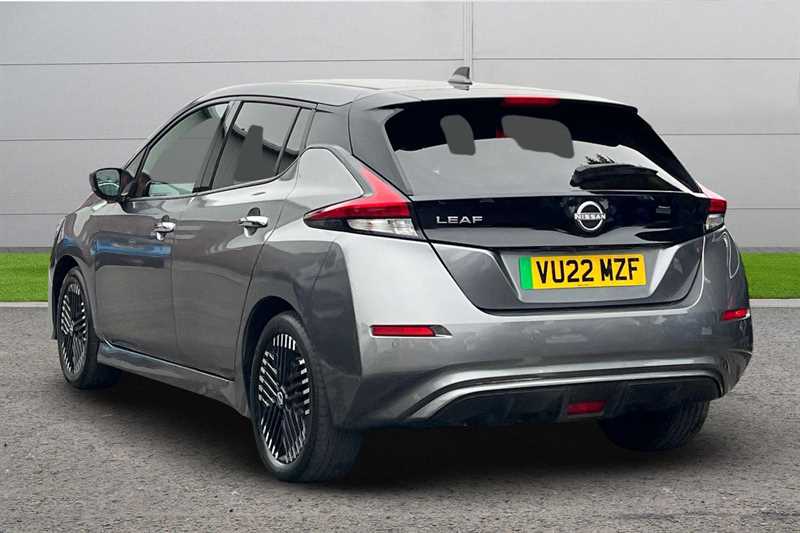 Used Nissan Leaf 2022 for sale - 76044587: Photo 2