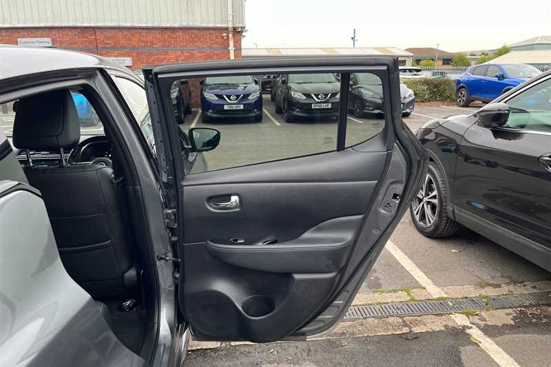 Used Nissan Leaf 2022 for sale - 76044587: Photo 30