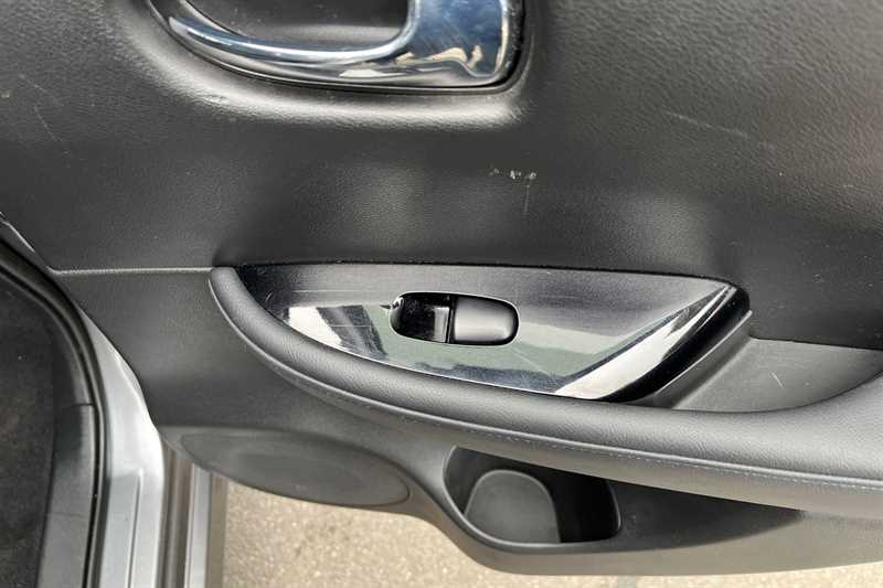 Used Nissan Leaf 2022 for sale - 76044587: Photo 31