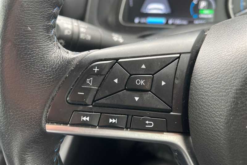 Used Nissan Leaf 2022 for sale - 76044587: Photo 35