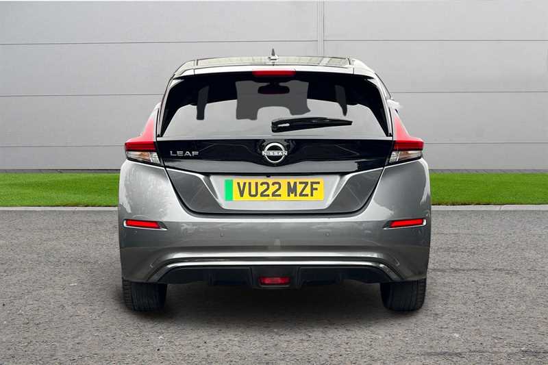 Used Nissan Leaf 2022 for sale - 76044587: Photo 4