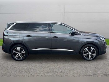 Used Peugeot 5008 2023 for sale - 79270028: Photo