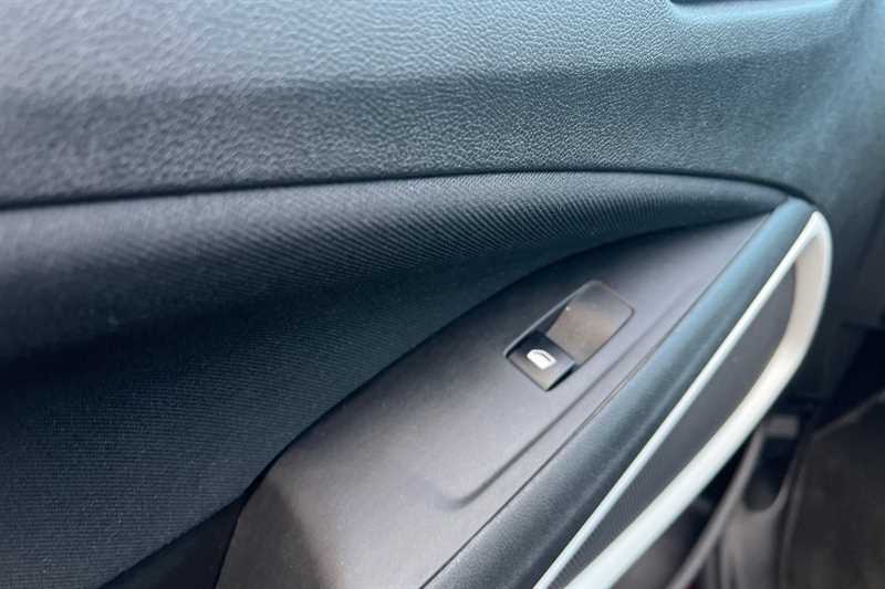 Used Vauxhall Crossland 2020 for sale - 77075949: Photo 39