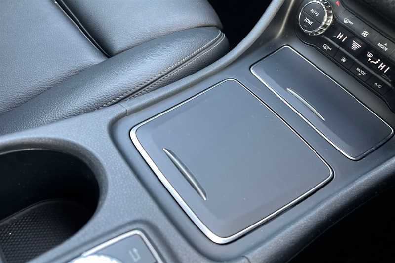 Used Mercedes-Benz A-Class 2017 for sale - 77540040: Photo 32