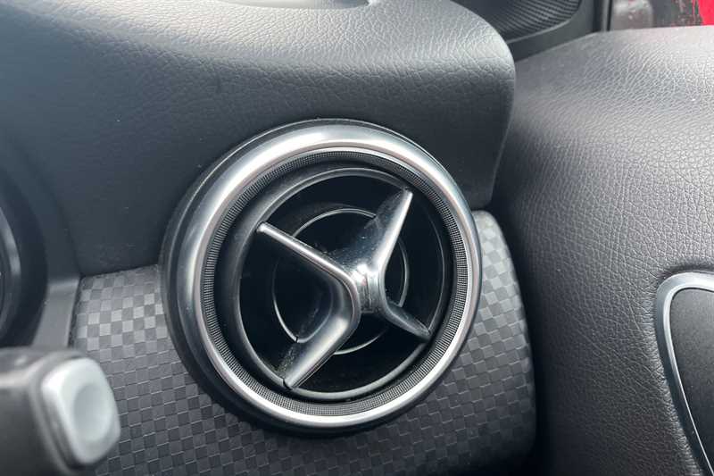 Used Mercedes-Benz A-Class 2017 for sale - 77540040: Photo 41