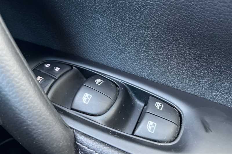 Used Nissan Qashqai 2019 for sale - 77333365: Photo 18