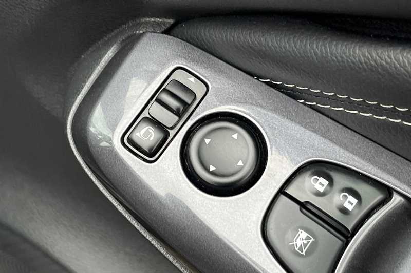 Used Nissan Juke 2022 for sale - 76434791: Photo 32