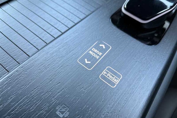 Used Nissan ARIYA 2025 for sale - 74881372: Photo 32