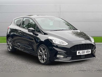 Used Ford Fiesta 2018 for sale - 76044666: Photo
