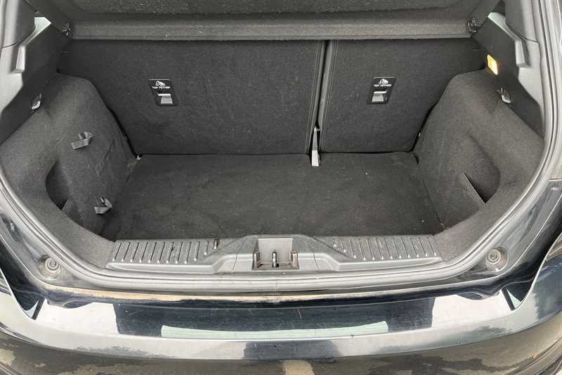 Used Ford Fiesta 2018 for sale - 76044666: Photo 20