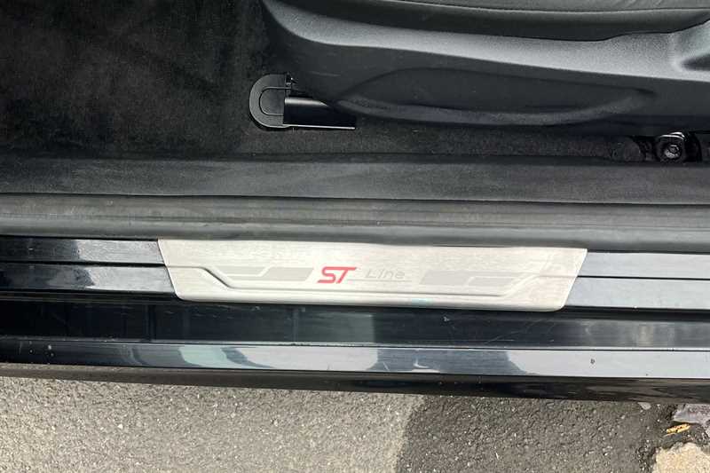 Used Ford Fiesta 2018 for sale - 76044666: Photo 27