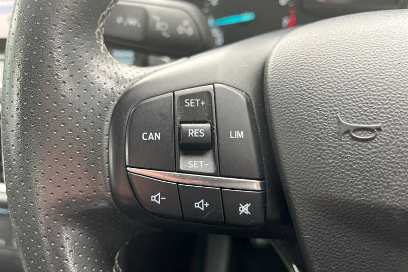 Used Ford Fiesta 2018 for sale - 76044666: Photo 29