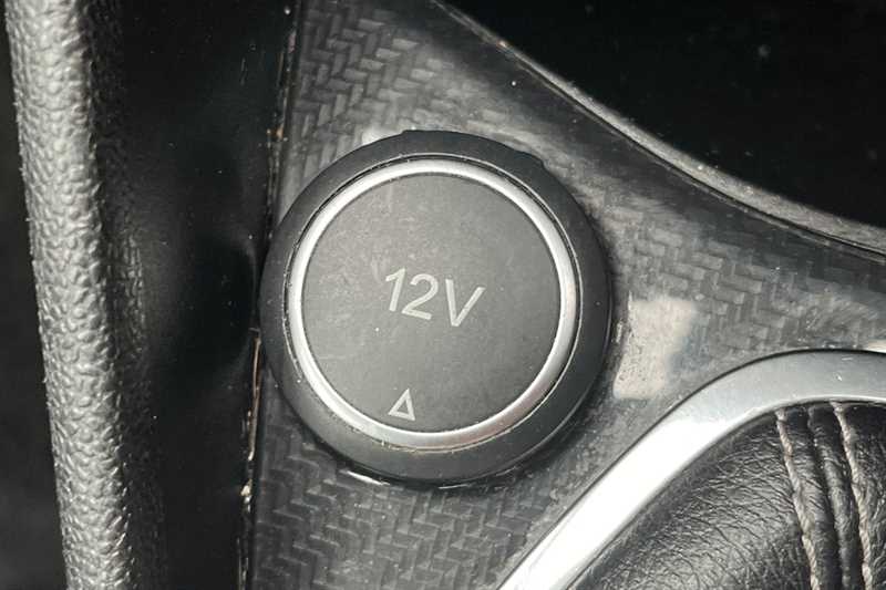 Used Ford Fiesta 2018 for sale - 76044666: Photo 38