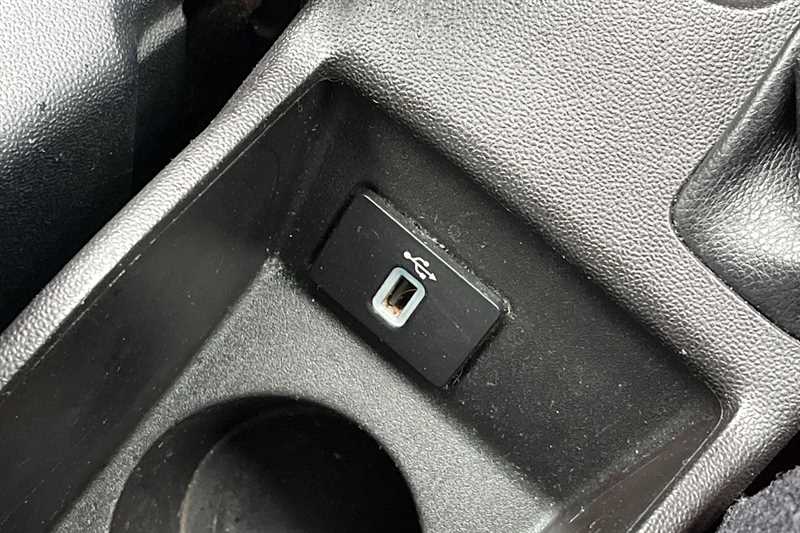 Used Ford Fiesta 2018 for sale - 76044666: Photo 42