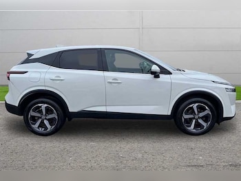 Used Nissan Qashqai 2022 for sale - 77082765: Photo