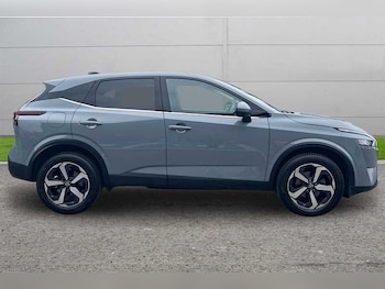 Used Nissan Qashqai 2023 for sale - 79523316: Photo