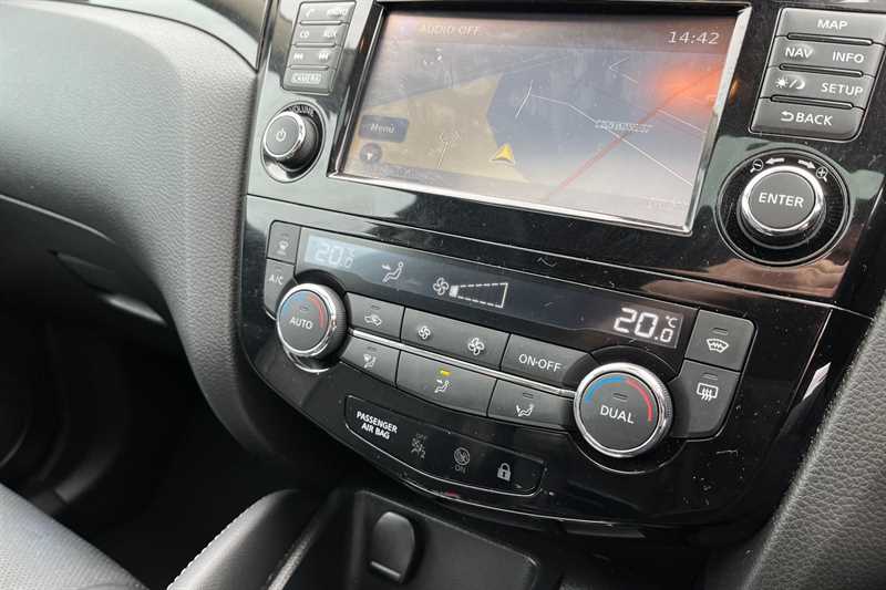 Used Nissan Qashqai 2017 for sale - 76125122: Photo 13