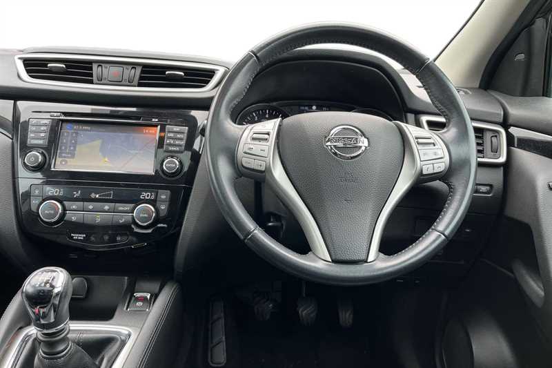 Used Nissan Qashqai 2017 for sale - 76125122: Photo 16