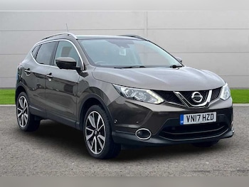 Used Nissan Qashqai 2017 for sale - 76125122: Photo