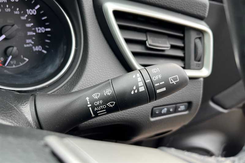 Used Nissan Qashqai 2017 for sale - 76125122: Photo 25
