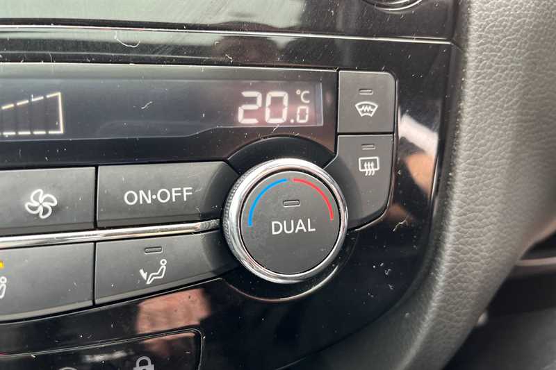 Used Nissan Qashqai 2017 for sale - 76125122: Photo 31