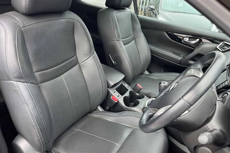 Used Nissan Qashqai 2017 for sale - 76125122: Photo 41