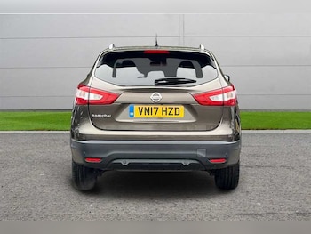 Used Nissan Qashqai 2017 for sale - 76125122: Photo