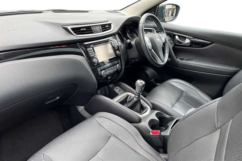 Used Nissan Qashqai 2017 for sale - 76125122: Photo 7