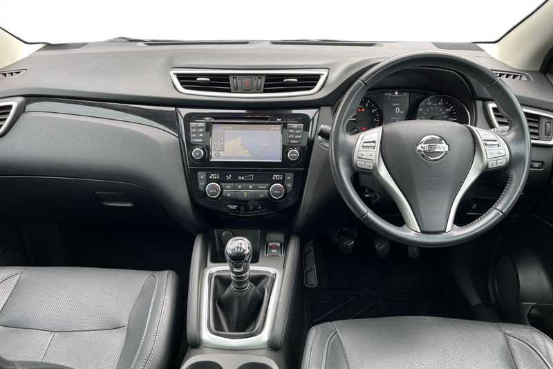Used Nissan Qashqai 2017 for sale - 76125122: Photo 9