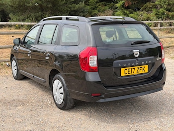 Used Dacia Logan MCV 2017 for sale - 79254979: Photo