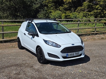 Used Ford Fiesta Van 2015 for sale - 78659824: Photo