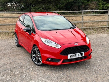 Used Ford Fiesta 2016 for sale - 79254982: Photo