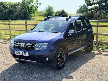 Used Dacia Duster 2017 for sale - 78920894: Photo