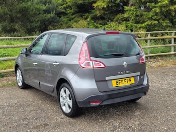 Used Renault Scenic 2011 for sale - 78782300: Photo