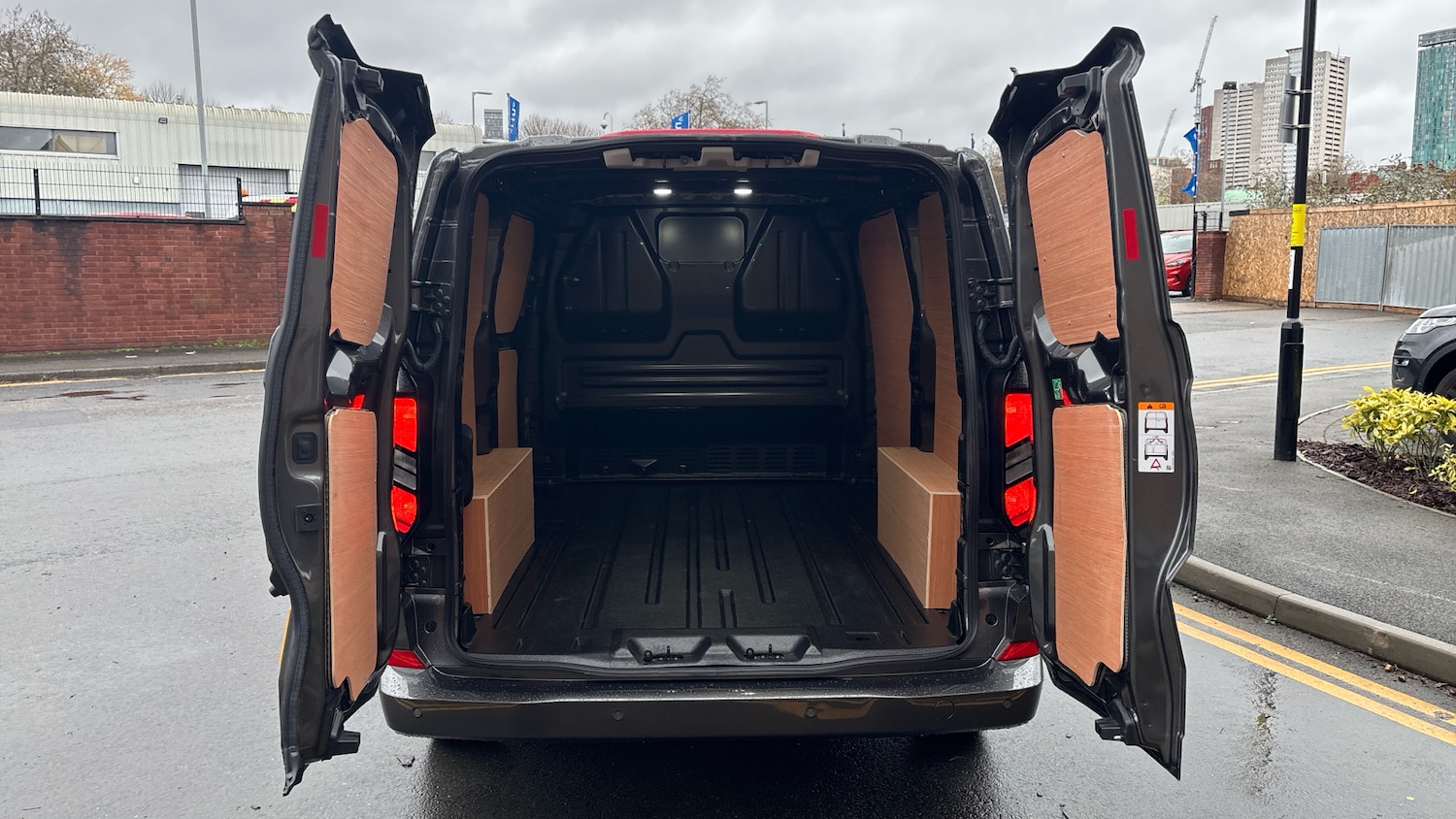 Used Ford Transit Custom 2025 for sale - 76776309: Photo 3