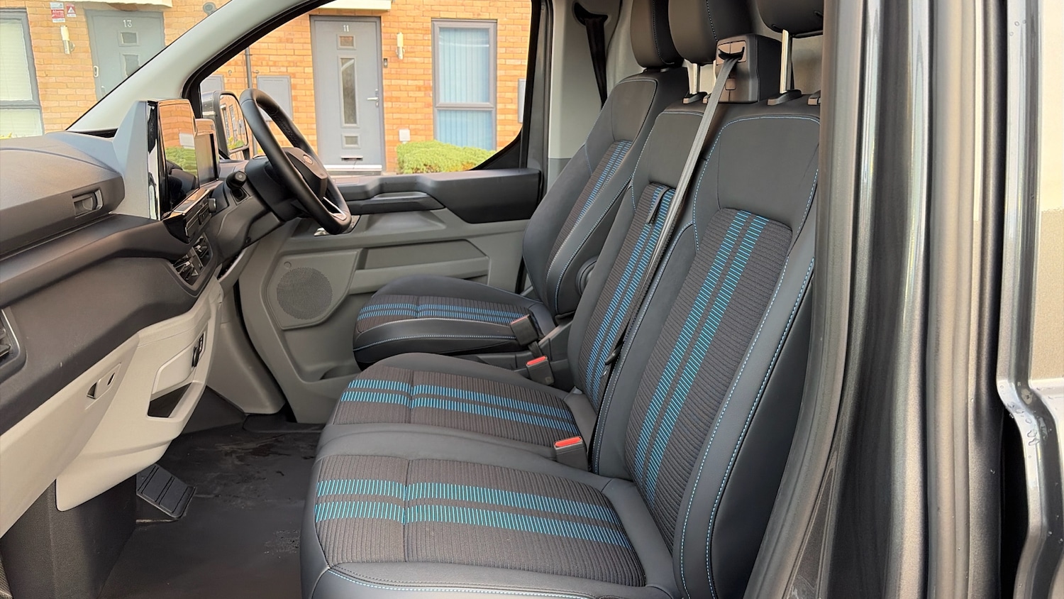Used Ford Transit Custom 2025 for sale - 76449216: Photo 13