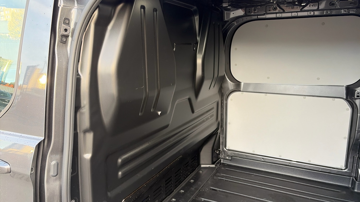 Used Ford Transit Custom 2025 for sale - 76449216: Photo 18