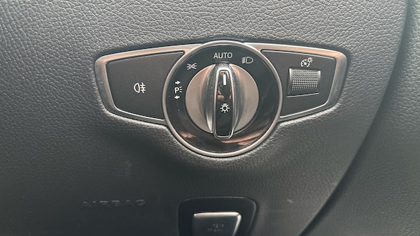 Used Mercedes-Benz E-Class 2019 for sale - 76181896: Photo 38