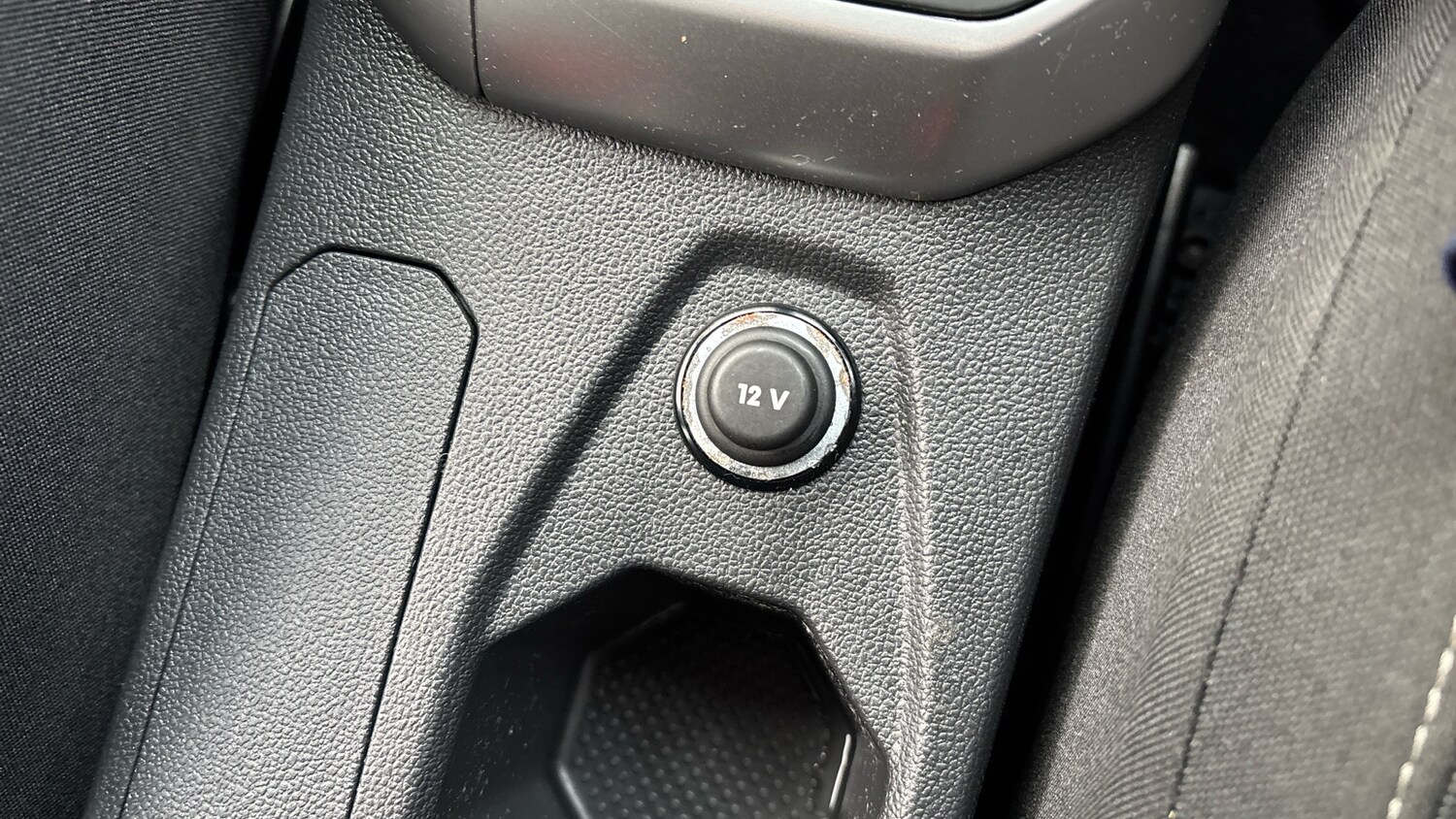 Used Volkswagen Polo 2022 for sale - 76464351: Photo 37