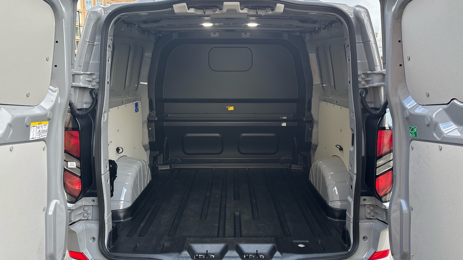 Used Ford Transit Custom 2025 for sale - 76383072: Photo 12