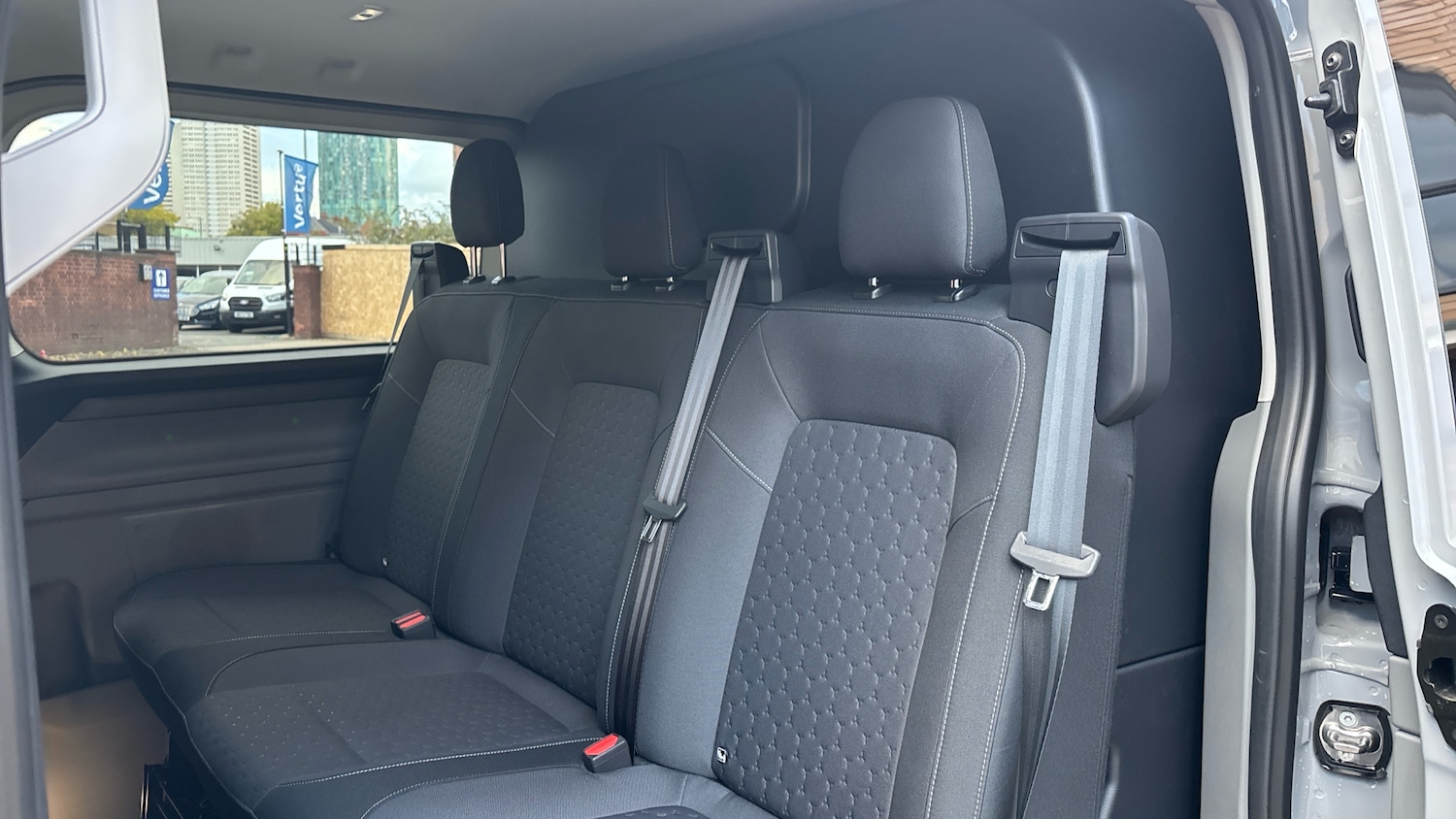 Used Ford Transit Custom 2025 for sale - 76383072: Photo 14