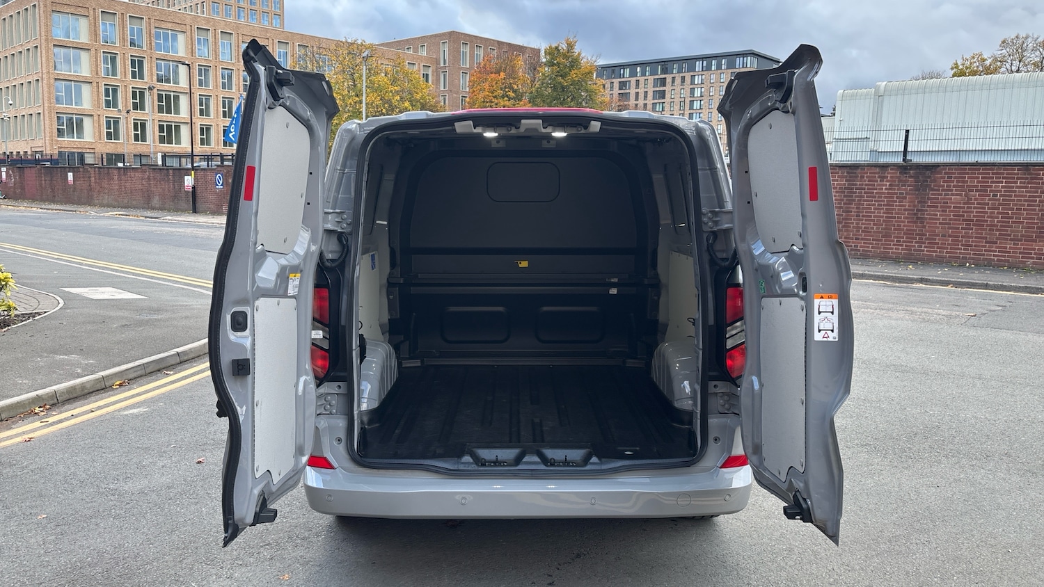 Used Ford Transit Custom 2025 for sale - 76383072: Photo 3